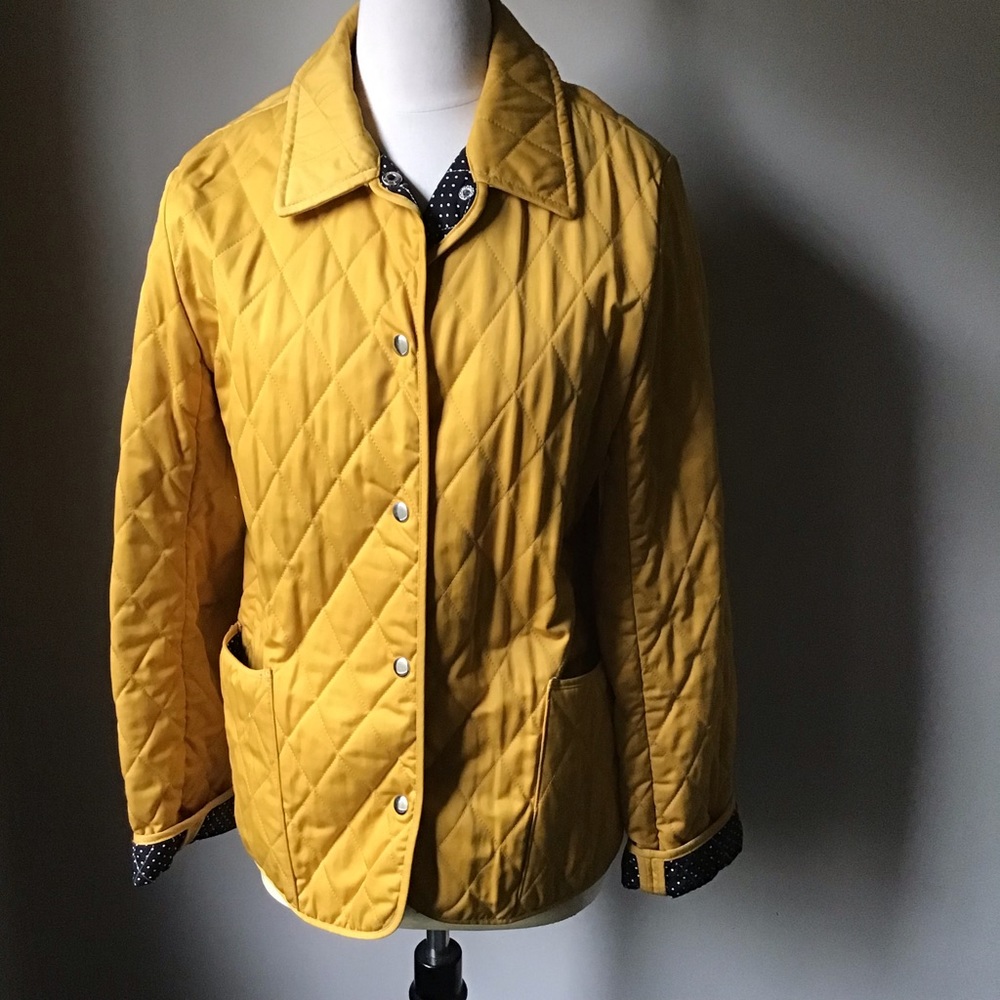 Sake Fifth Ave Quilted Jacket w/ Black Dotted Lining